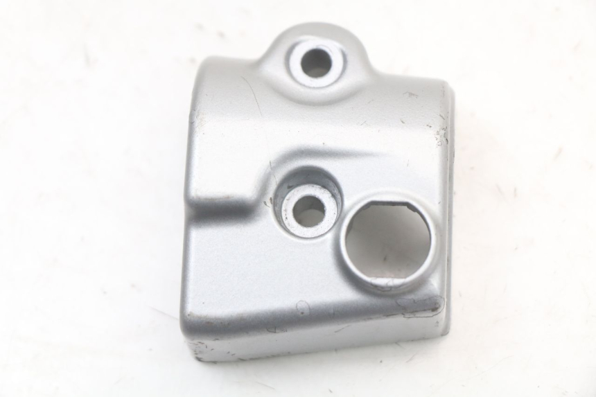 photo de OSŁONA PRZEŁĄCZNIKA KIEROWNICY MOTO GUZZI NORGE 8V GT 1200 (2011 - 2016) - Widok główny