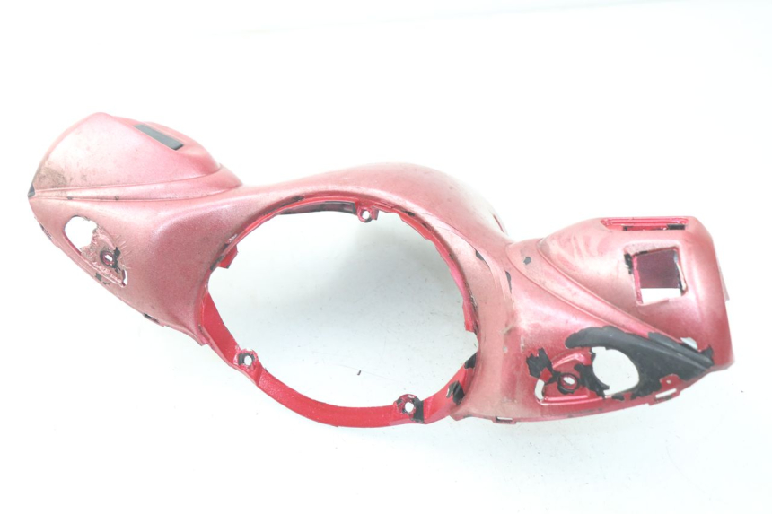 photo de OSŁONA PRZEŁĄCZNIKA KIEROWNICY MBK OVETTO ONE 2T 50 (2013 - 2017) - Widok główny