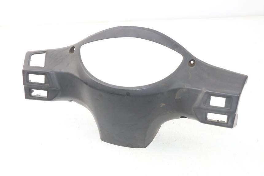 photo de OSŁONA PRZEŁĄCZNIKA KIEROWNICY SYM SYMPHONY 50 (2009 - 2015) - Widok główny