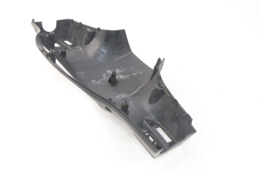 photo de OSŁONA PRZEŁĄCZNIKA KIEROWNICY SYM SYMPHONY 50 (2009 - 2015) - Szczegół części