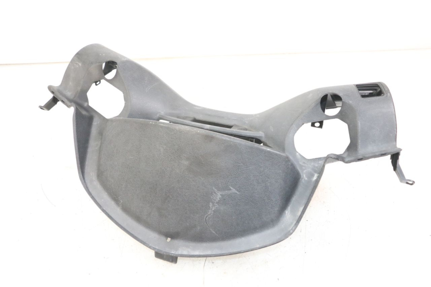 photo de OSŁONA PRZEŁĄCZNIKA KIEROWNICY YAMAHA XMAX X-MAX 125 (2006 - 2009) - Zbliżenie techniczne