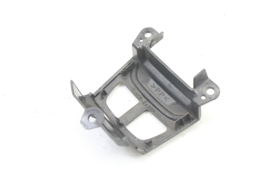 photo de OSŁONA PRZEŁĄCZNIKA KIEROWNICY YAMAHA YP T-MAX TMAX 530 (2017 - 2020) - Zoom stanu zużycia