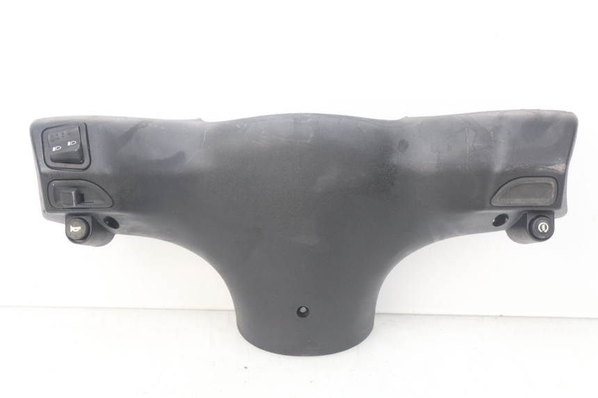 photo de OSŁONA PRZEŁĄCZNIKA KIEROWNICY PIAGGIO ZIP 4T 50 (2006 - 2017) - Widok główny