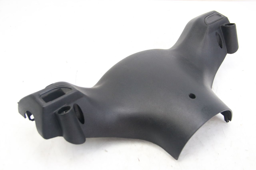 photo de OSŁONA PRZEŁĄCZNIKA KIEROWNICY PIAGGIO ZIP 4T 50 (2018 - 2020) - Inny kąt widzenia