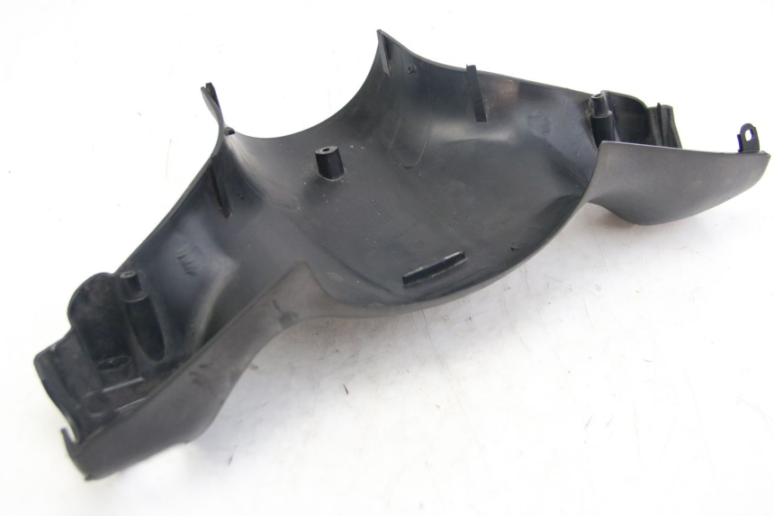 photo de OSŁONA PRZEŁĄCZNIKA KIEROWNICY PIAGGIO ZIP 4T 50 (2018 - 2020) - Punkty mocowania