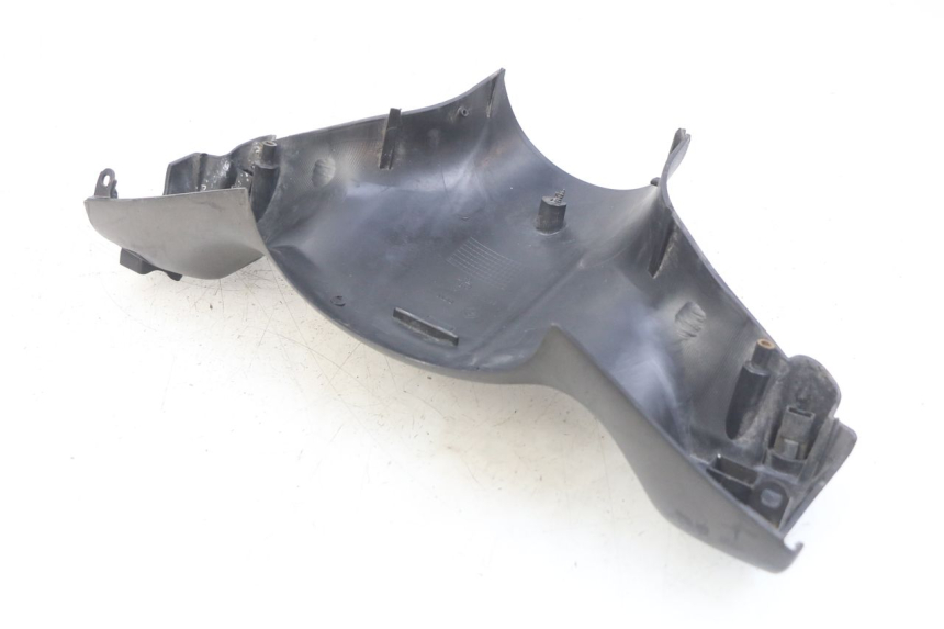 photo de OSŁONA PRZEŁĄCZNIKA KIEROWNICY PIAGGIO ZIP 4T 50 (2018 - 2020) - Szczegół części