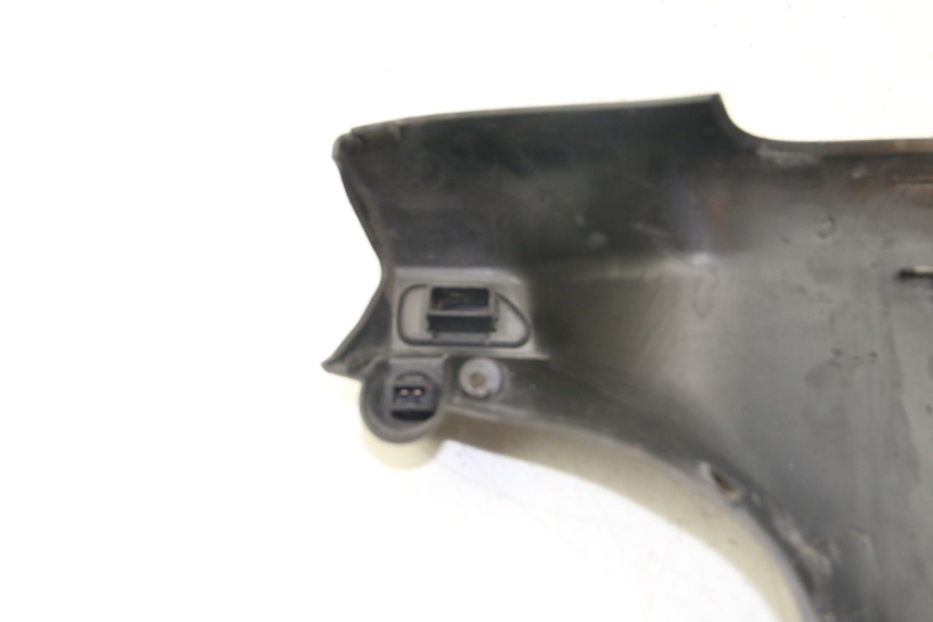 photo de OSŁONA PRZEŁĄCZNIKA KIEROWNICY PIAGGIO ZIP 4T 50 (2018 - 2020) - Szczegół części