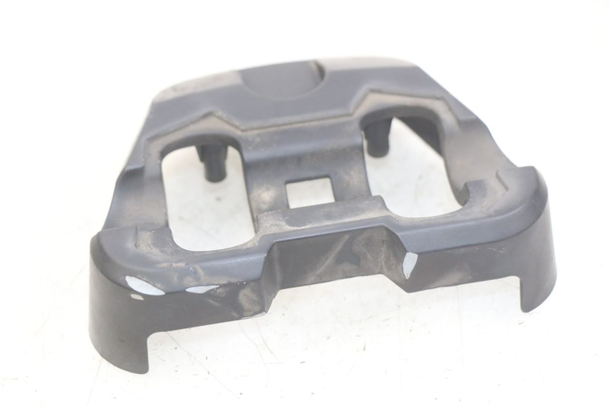 photo de OSŁONA KIEROWNICY SYM CROX 4T 50 (2016 - 2023) - Zoom stanu zużycia