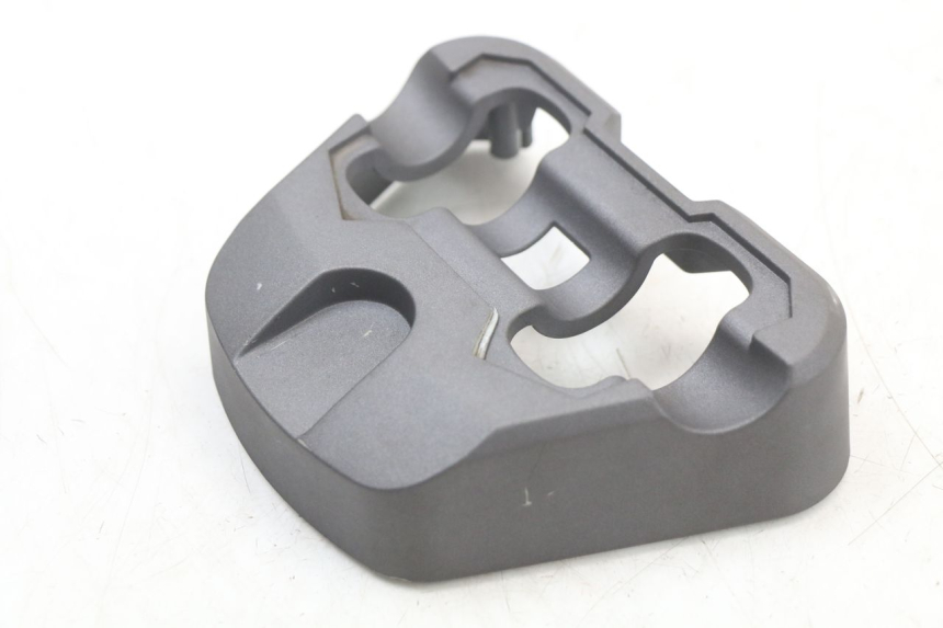 photo de OSŁONA KIEROWNICY SYM CROX 4T 50 (2016 - 2023) - Inny kąt widzenia