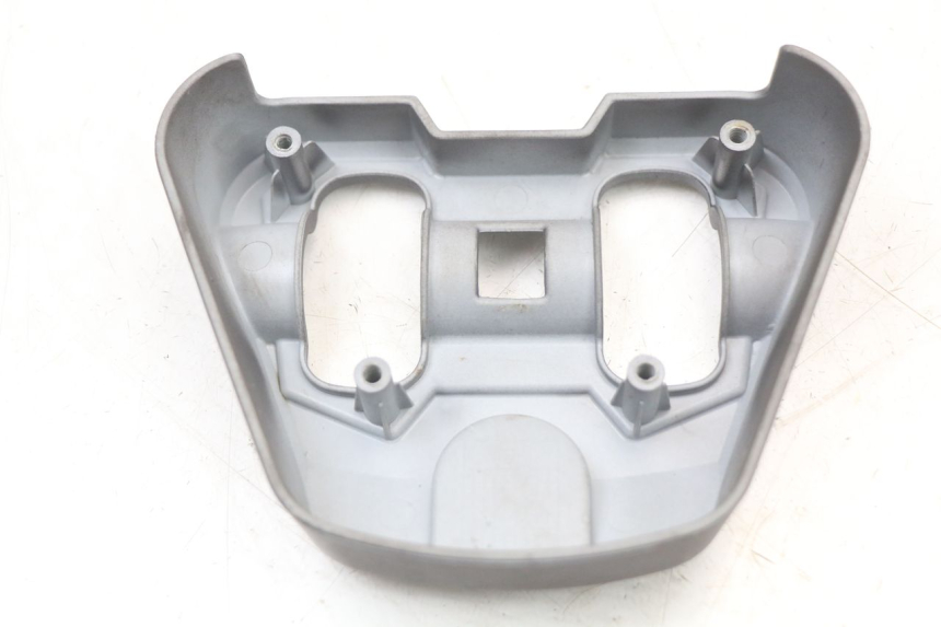 photo de OSŁONA KIEROWNICY SYM CROX 4T 50 (2016 - 2023) - Zbliżenie techniczne