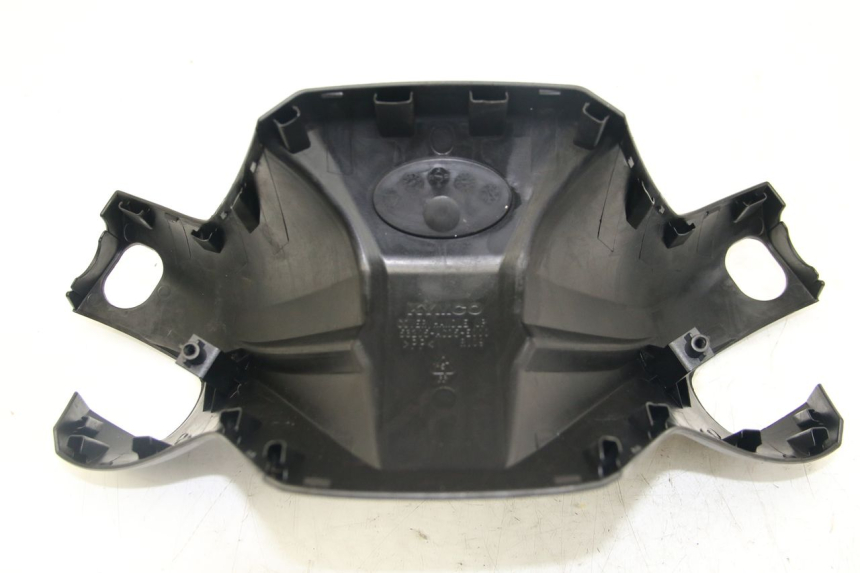 photo de OSŁONA KIEROWNICY KYMCO DOWNTOWN ABS 125 (2015 - 2017) - Inny kąt widzenia