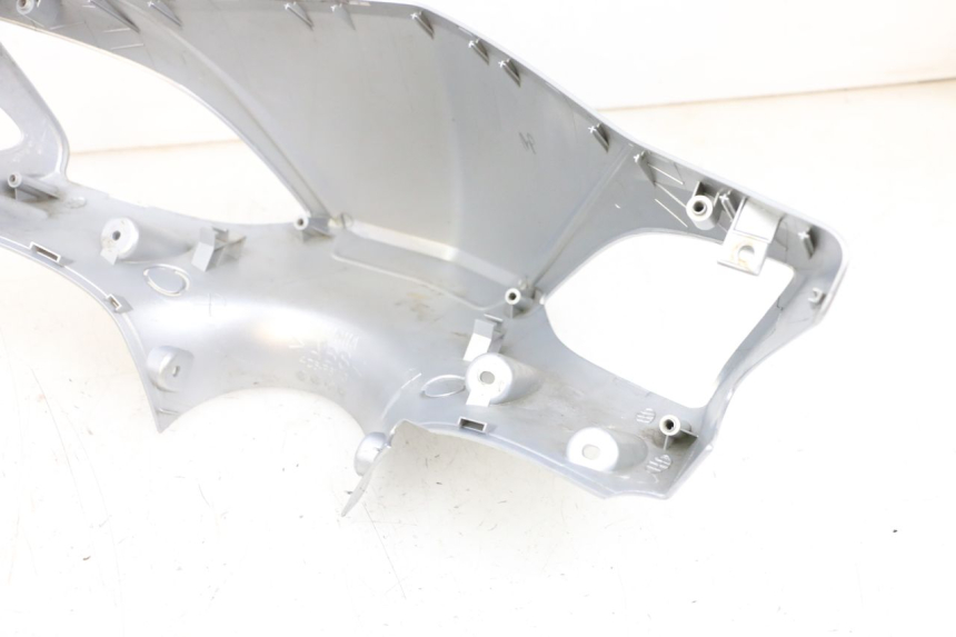 photo de OSŁONA KIEROWNICY MBK FLAME X 125 (2007 - 2016) - Struktura - zbliżenie