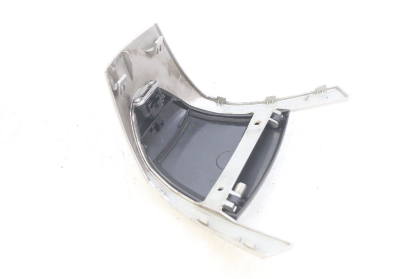 photo de OSŁONA KIEROWNICY YAMAHA HW XENTER 125 (2011 - 2017) - Zoom stanu zużycia