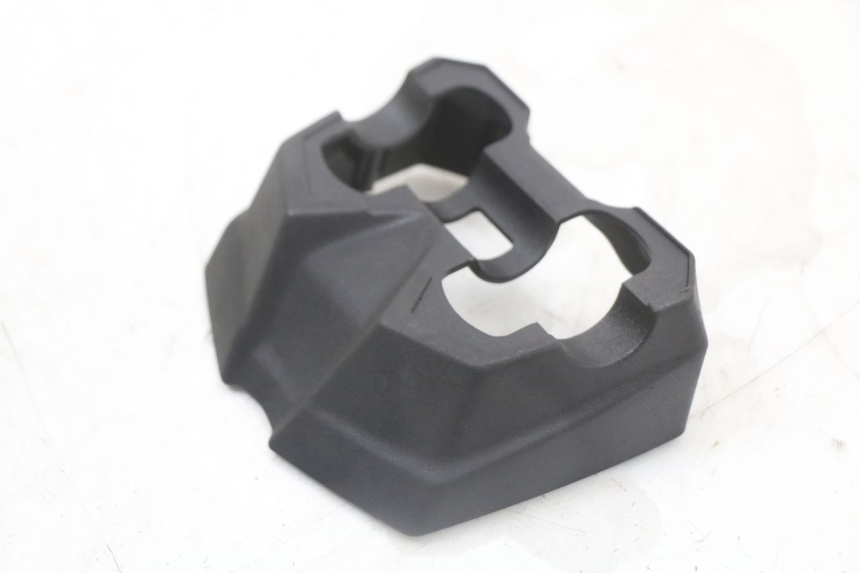 photo de OSŁONA KIEROWNICY SYM JET 14 4T 50 (2018 - 2022) - Zoom stanu zużycia