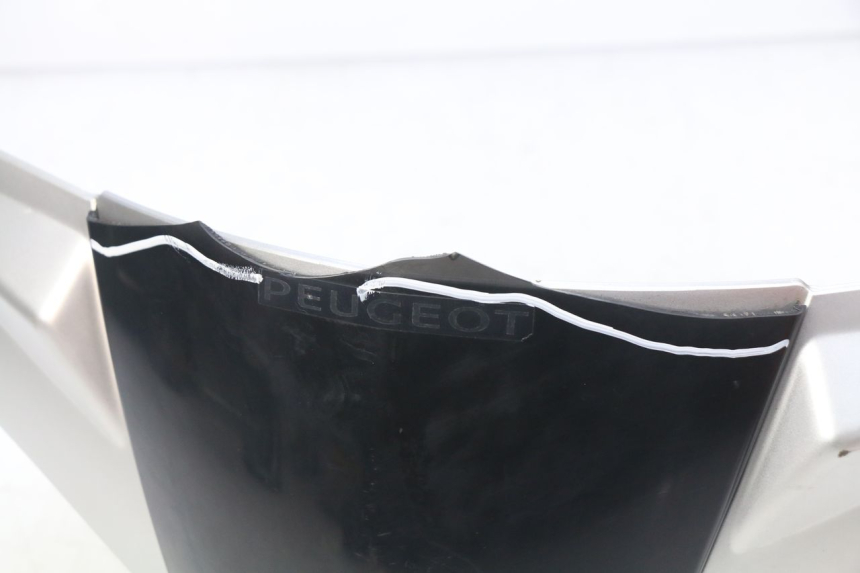 photo de OSŁONA KIEROWNICY PEUGEOT KISBEE 2T 50 (2010 - 2017) - Szczegóły charakterystyczne