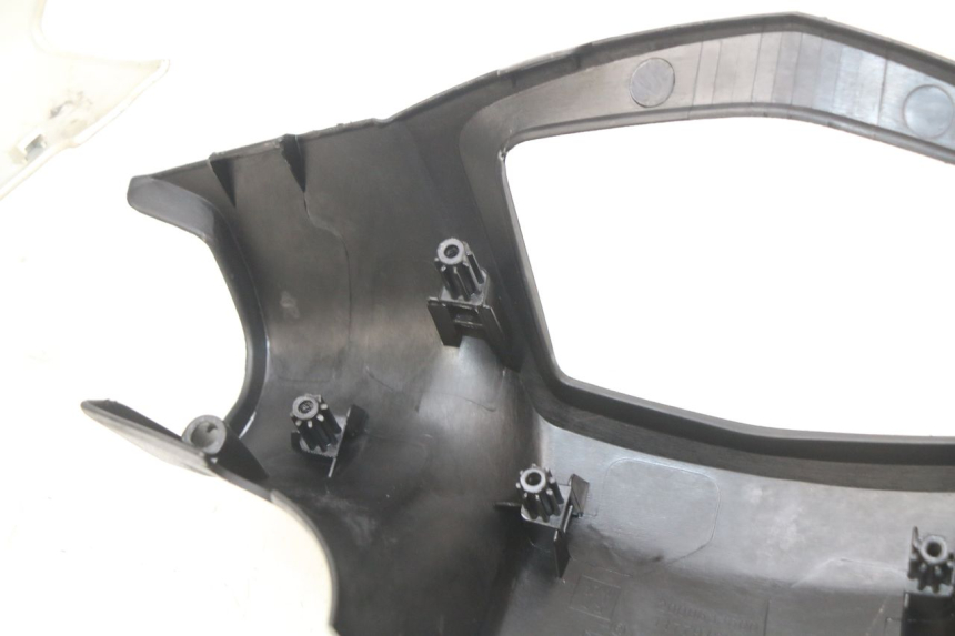 photo de OSŁONA KIEROWNICY PEUGEOT KISBEE 2T 50 (2010 - 2017) - Struktura - zbliżenie