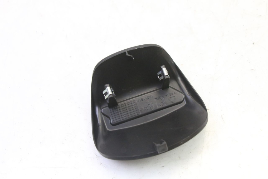 photo de OSŁONA KIEROWNICY PIAGGIO MP3 HPE 310 (2024 - 2025) - Inny kąt widzenia