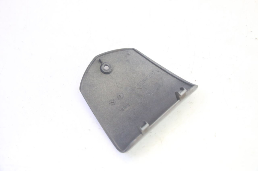 photo de OSŁONA KIEROWNICY PIAGGIO MP3 LT 400 (2007 - 2012) - Inny kąt widzenia