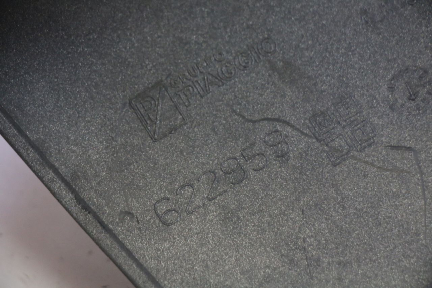 photo de OSŁONA KIEROWNICY PIAGGIO MP3 LT 400 (2007 - 2012) - Widok ogólny