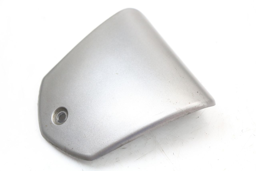 photo de OSŁONA KIEROWNICY PIAGGIO MP3 125 (2006 - 2014) - Szczegół części