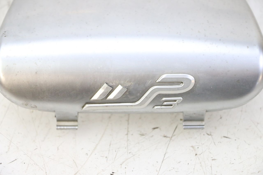 photo de OSŁONA KIEROWNICY PIAGGIO MP3 RL 250 (2006 - 2010) - Punkty mocowania
