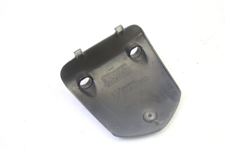 photo de OSŁONA KIEROWNICY PIAGGIO MP3 500 (2011 - 2015) - Zbliżenie techniczne