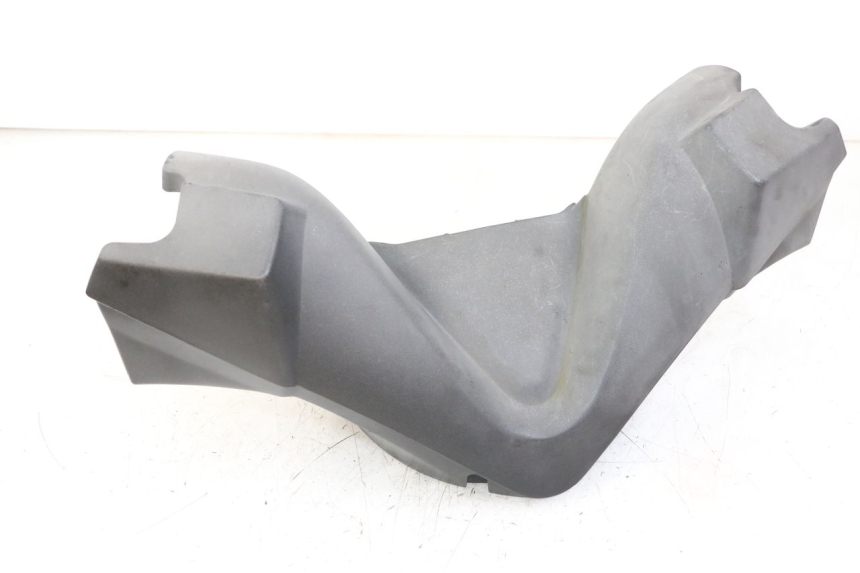 photo de OSŁONA KIEROWNICY PEUGEOT SATELIS 125 (2010 - 2012) - Inny kąt widzenia