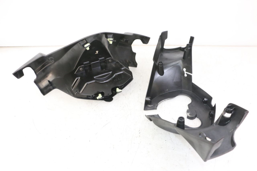 photo de OSŁONA KIEROWNICY PEUGEOT SATELIS 125 (2010 - 2012) - Część sprawdzona