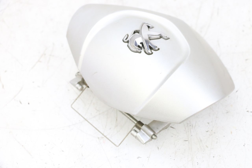 photo de OSŁONA KIEROWNICY PEUGEOT SATELIS 125 (2013 - 2018) - Szczegół części