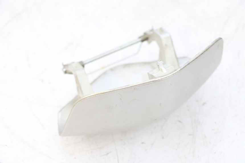 photo de OSŁONA KIEROWNICY PEUGEOT SATELIS 125 (2013 - 2018) - Zoom stanu zużycia