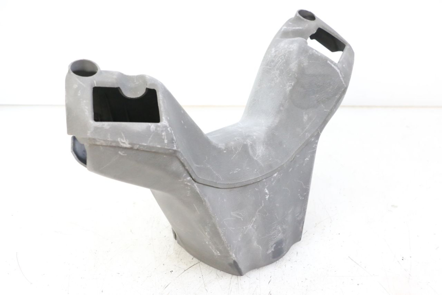 photo de OSŁONA KIEROWNICY SUZUKI BURGMAN 125 (2007 - 2014) - Zbliżenie techniczne