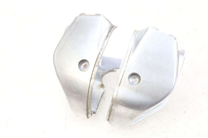 photo de OSŁONA KIEROWNICY PIAGGIO VESPA PRIMAVERA 2T 50 (2013 - 2018) - Punkty mocowania