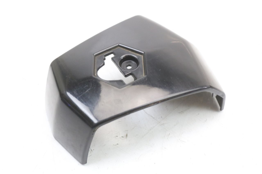 photo de OSŁONA KIEROWNICY PIAGGIO X10 125 (2012 - 2017) - Zoom stanu zużycia