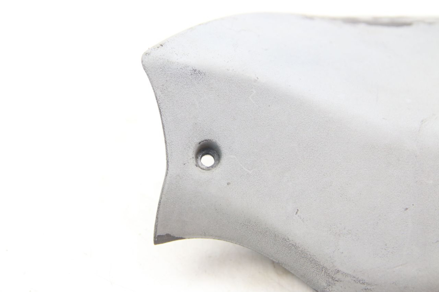 photo de OSŁONA KIEROWNICY PIAGGIO X8 125 (2004 - 2007) - Zoom stanu zużycia