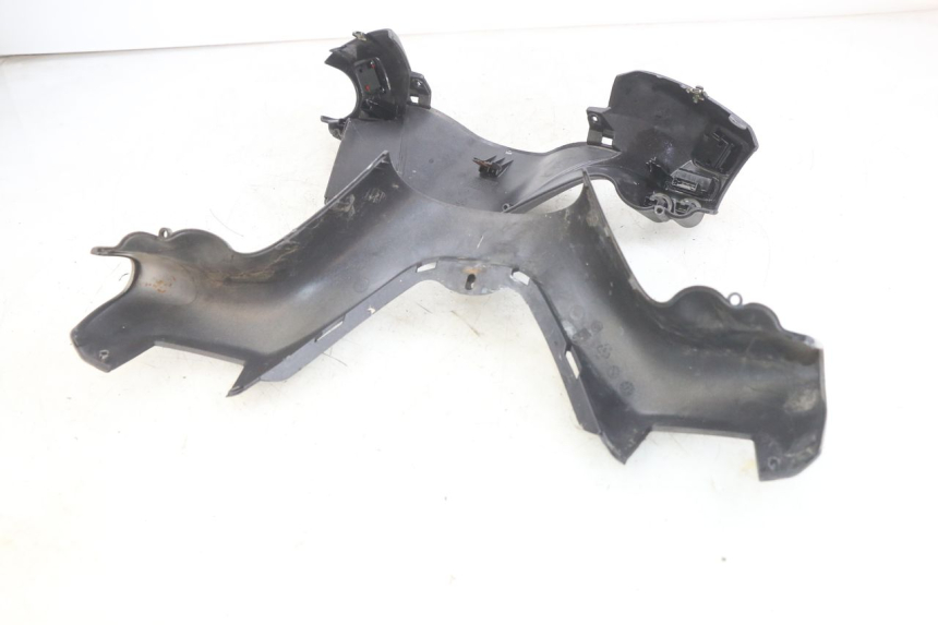 photo de OSŁONA KIEROWNICY PIAGGIO X9 EVOLUTION 125 (2003 - 2007) - Stan powierzchni