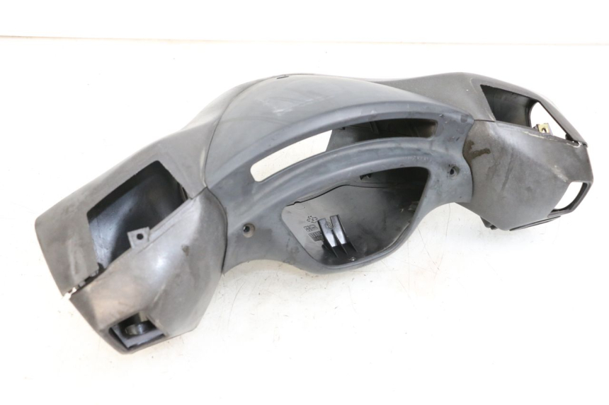 photo de OSŁONA KIEROWNICY PIAGGIO X9 125 (2000 - 2003) - Widok ogólny