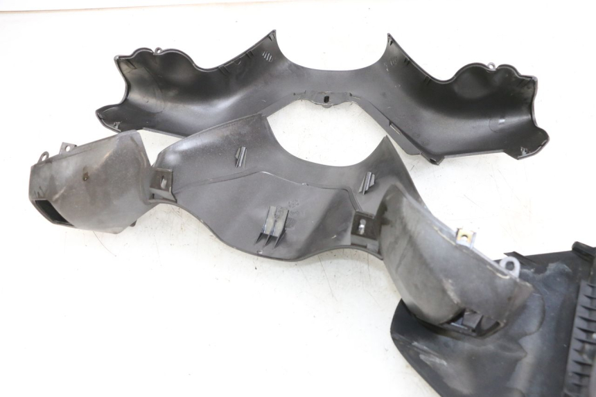 photo de OSŁONA KIEROWNICY PIAGGIO X9 125 (2000 - 2003) - Punkty mocowania