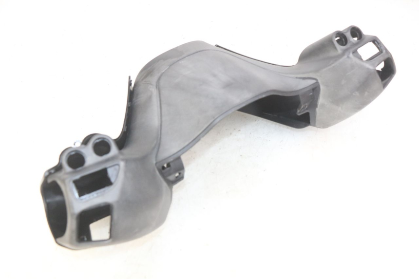 photo de OSŁONA KIEROWNICY PIAGGIO XEVO - X EVO 125 (2007 - 2017) - Zbliżenie techniczne