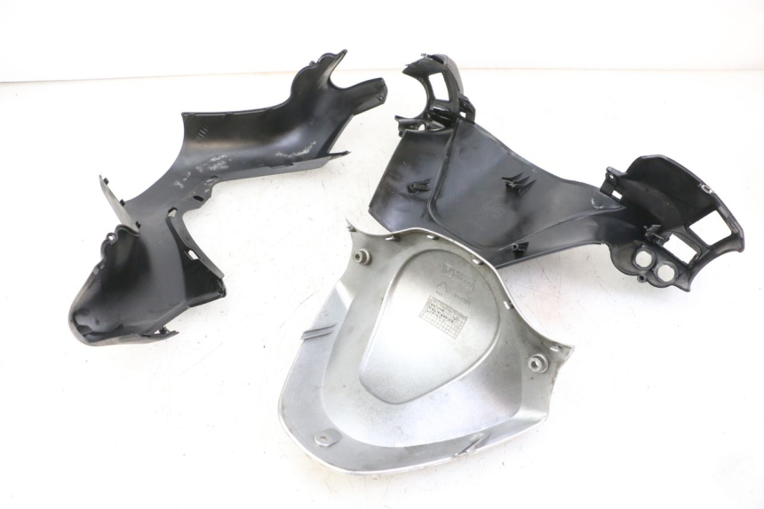 photo de OSŁONA KIEROWNICY PIAGGIO XEVO - X EVO 125 (2007 - 2017) - Kontrola wizualna