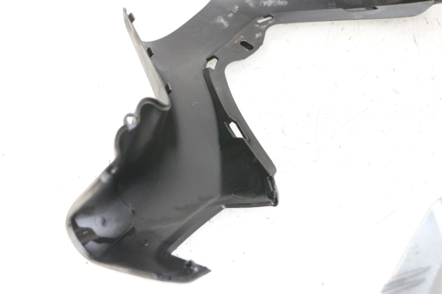 photo de OSŁONA KIEROWNICY PIAGGIO XEVO - X EVO 125 (2007 - 2017) - Oznaczenia i referencje