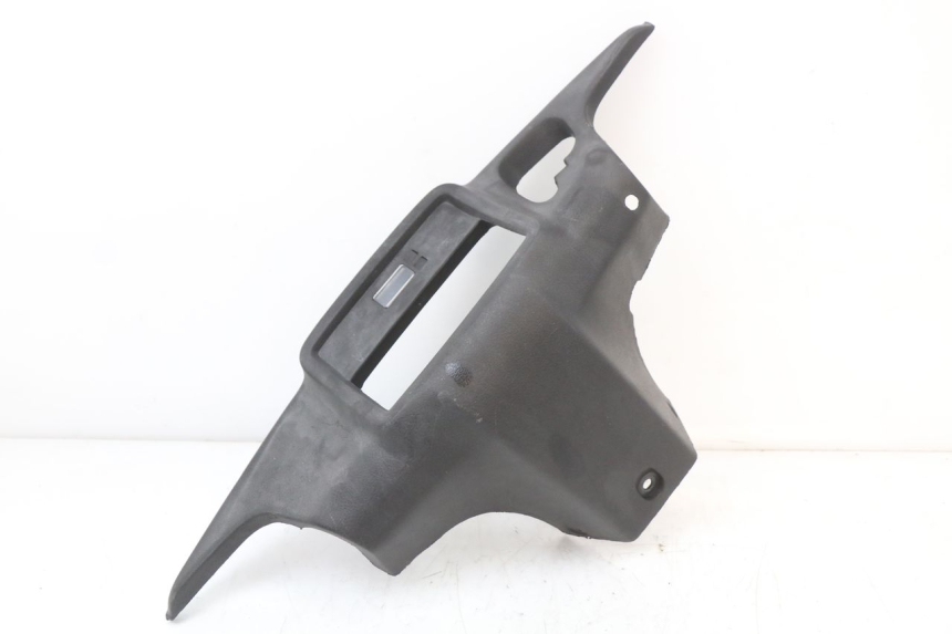 photo de OSŁONA KIEROWNICY YAMAHA YE ZEST 50 (1992 - 1998) - Szczegół części