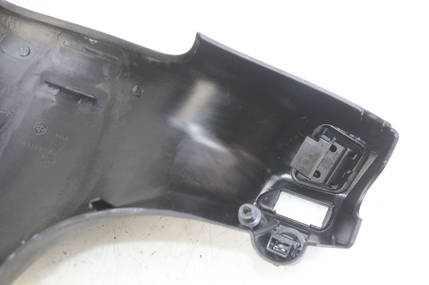 photo de OSŁONA KIEROWNICY PIAGGIO ZIP 2T 50 (2009 - 2019) - Widok z bliska