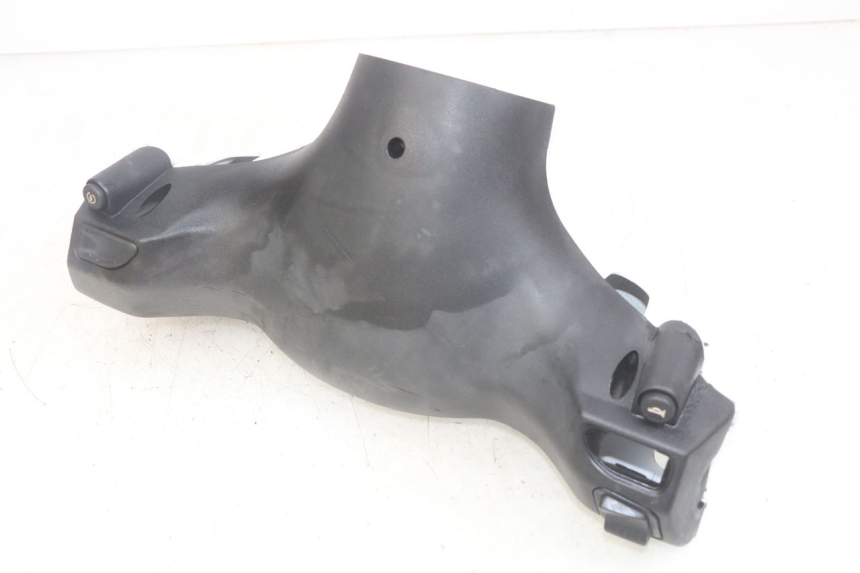 photo de OSŁONA KIEROWNICY PIAGGIO ZIP 2T 50 (2009 - 2019) - Inny kąt widzenia