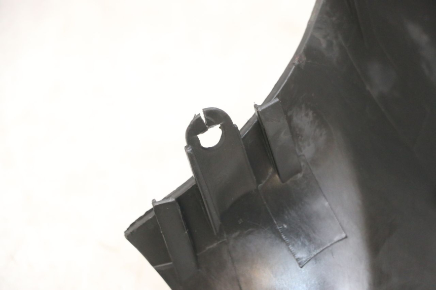 photo de OSŁONA KIEROWNICY PIAGGIO ZIP 4T 50 (2018 - 2020) - Zbliżenie techniczne