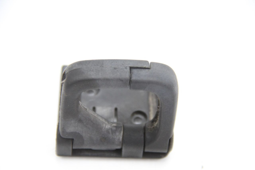 photo de HAK TORBY HONDA FES PANTHEON 125 (2003 - 2007) - Zoom stanu zużycia