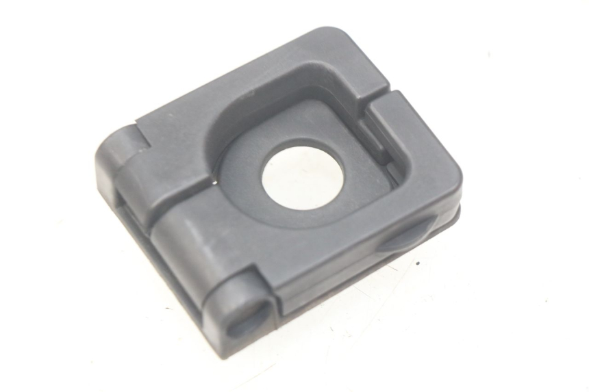 photo de HAK TORBY PEUGEOT KISBEE 2T 50 (2010 - 2017) - Zoom stanu zużycia