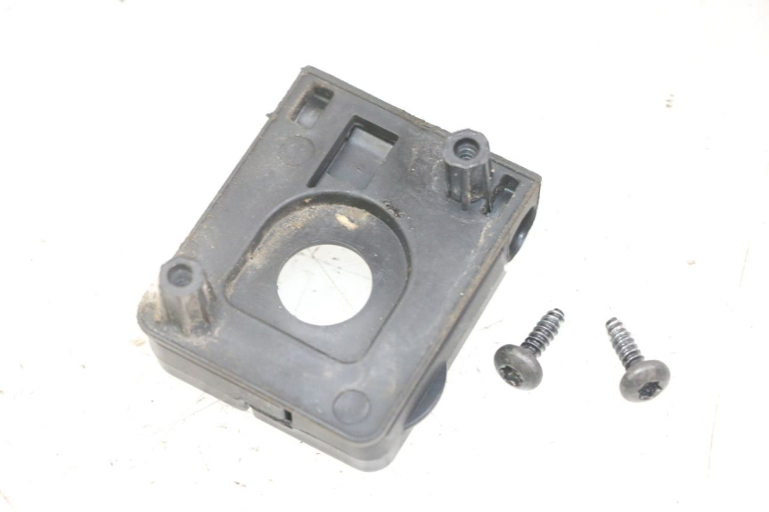 photo de HAK TORBY PEUGEOT KISBEE 2T 50 (2018 - 2022) - Zoom stanu zużycia