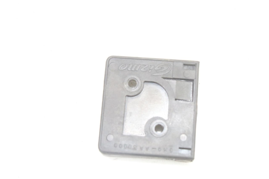 photo de HAK TORBY PEUGEOT SATELIS 125 (2013 - 2018) - Inny kąt widzenia