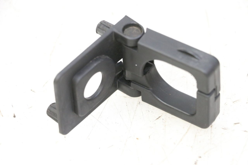 photo de HAK TORBY PEUGEOT STREETZONE I NAKED 2T 50 (2018 - 2020) - Widok główny