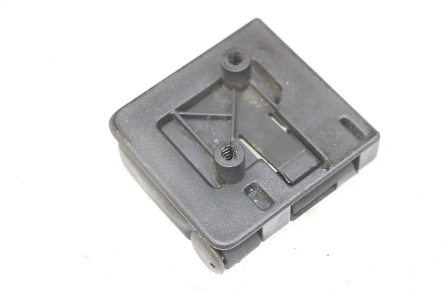 photo de HAK TORBY PIAGGIO SUPER LX 125 (2000 - 2003) - Zoom stanu zużycia